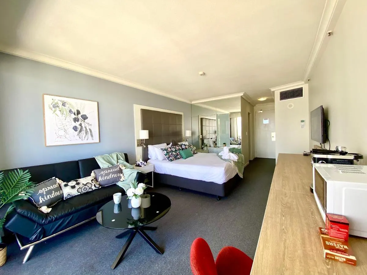 High Floor Ocean View King Studio With Free Wi-Fi Gold Coast